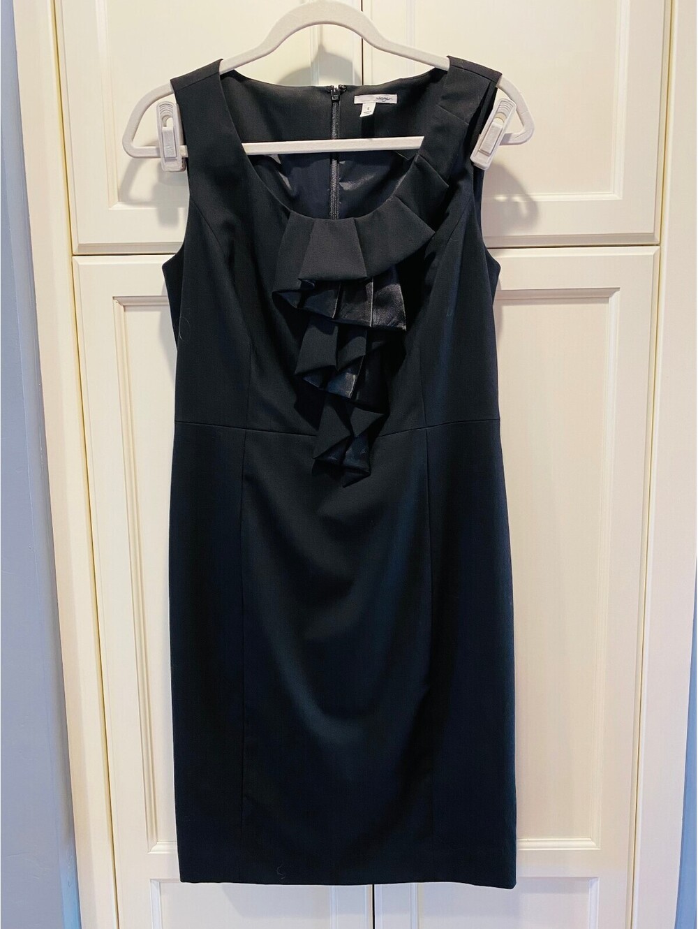 Black Sleeveless Ruffle Front Sheath Dress with Back Zipper, Size 6